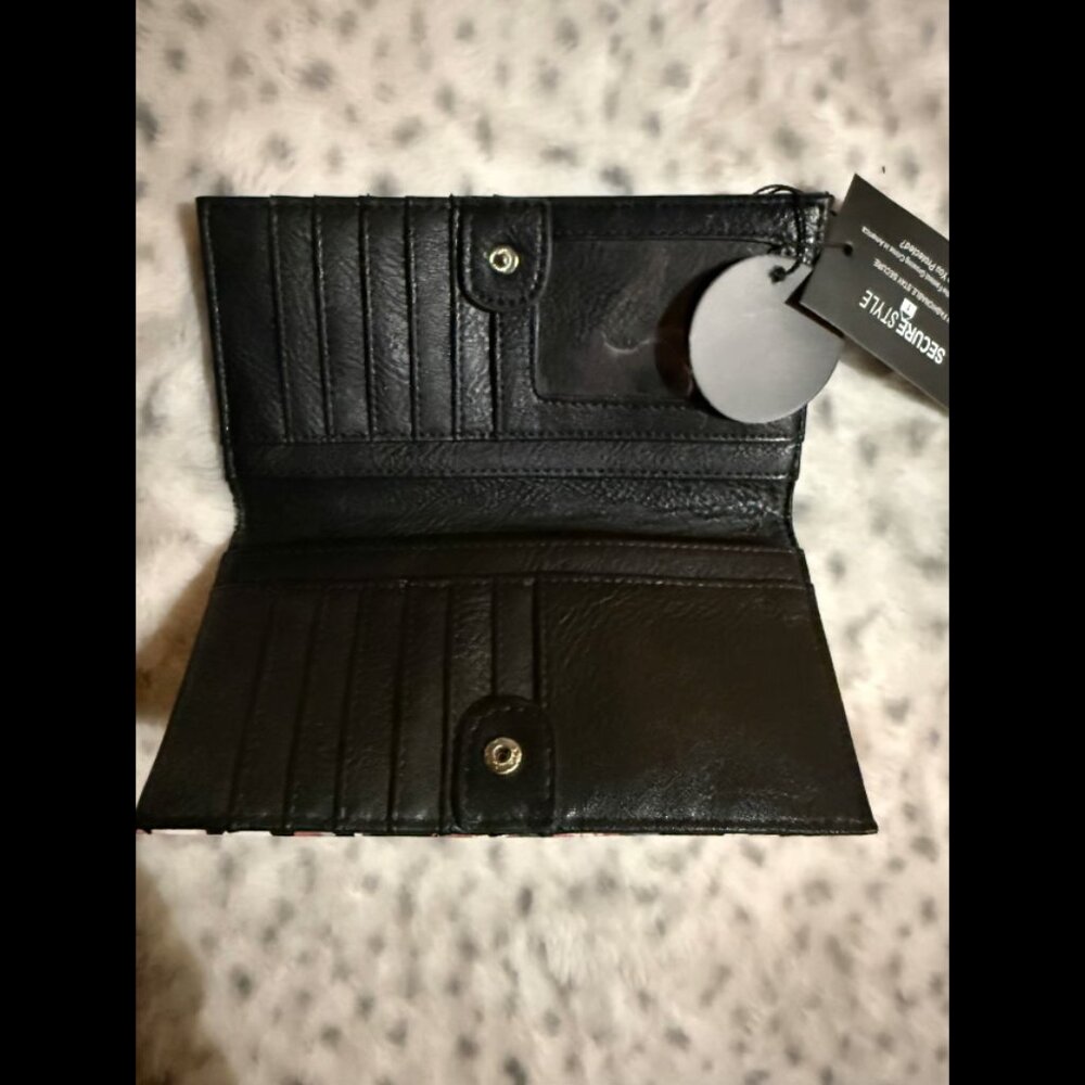 K. Carroll Floral RFID Wallet – New With Tags - Picture 2 of 3